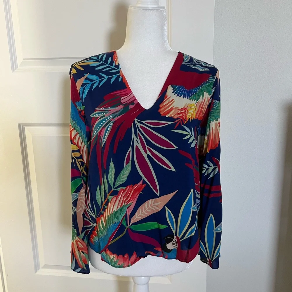 NWOT Farm Rio Anthropologie Kaia Top XS - Picture 5 of 12